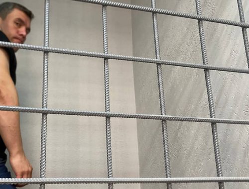 Задержан кандидат в Госдуму от КПРФ Николай Бондаренко. Ему вменяют ст. 20.3 КоАП